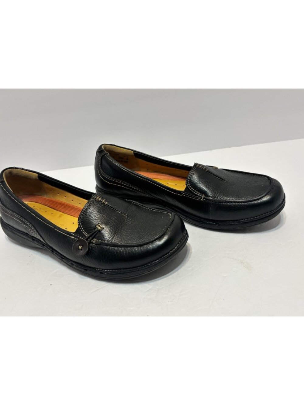 structured CLARKS 87570 Walking Shoes BLACK LEATHER Sz 10M Flats SLIP-ON LOAFERS - Picture 2 of 15